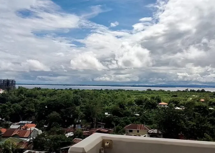 Luxury Condo-sea View- Near Lapu-Lapu City