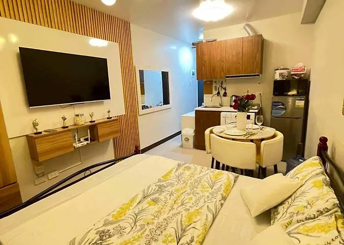 Apartment Luxury Condo-sea View- Near
